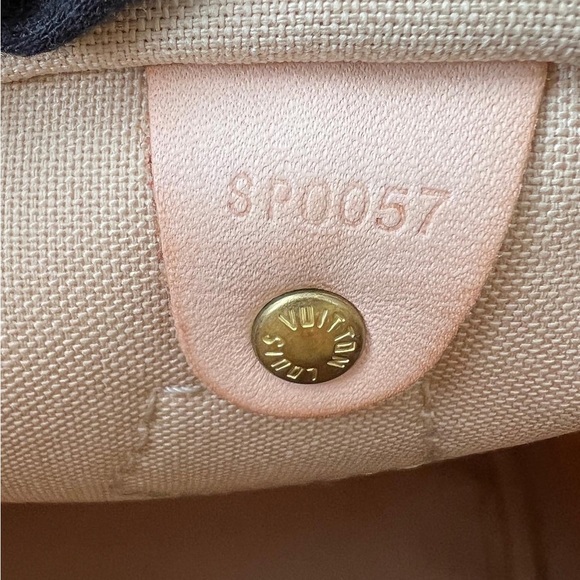 SOLD Authentic LOUIS VUITTON SPEEDY 25 Damier Azur - Picture 6 of 10